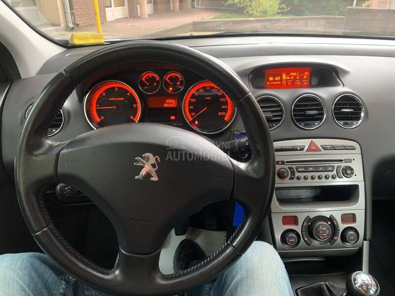 Peugeot 308 1.6 e-hdi N.O.V