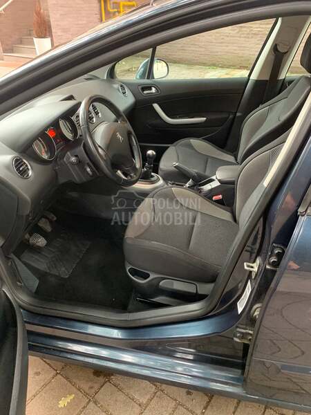 Peugeot 308 1.6 e-hdi N.O.V