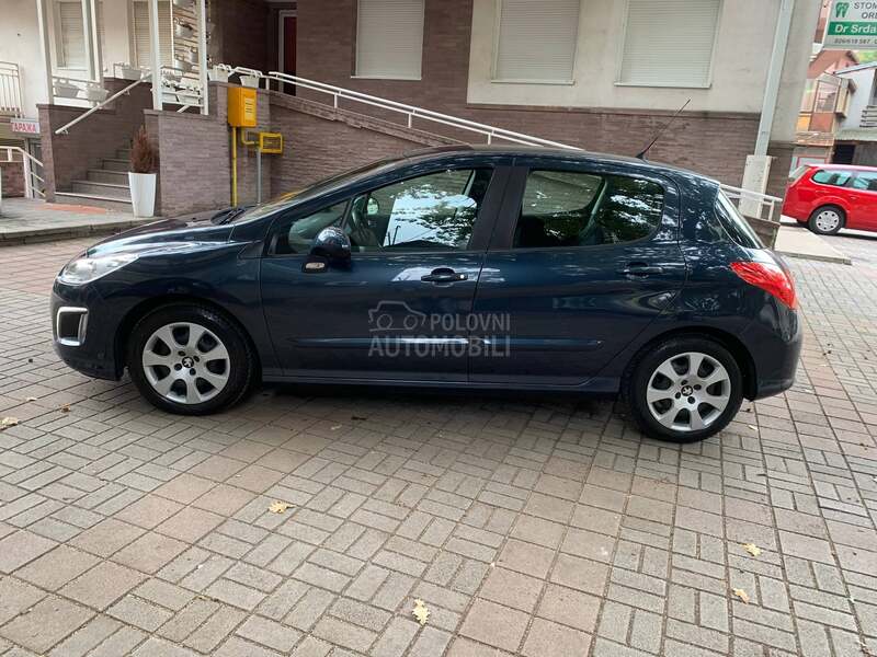 Peugeot 308 1.6 e-hdi N.O.V