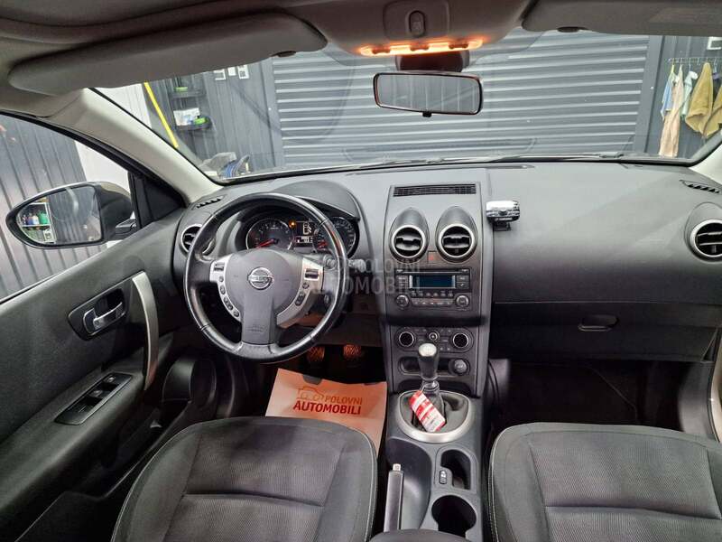 Nissan Qashqai + 2 CH
