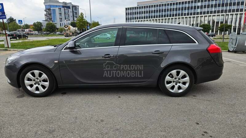 Opel Insignia SPORT TURER 2.0 CDTI