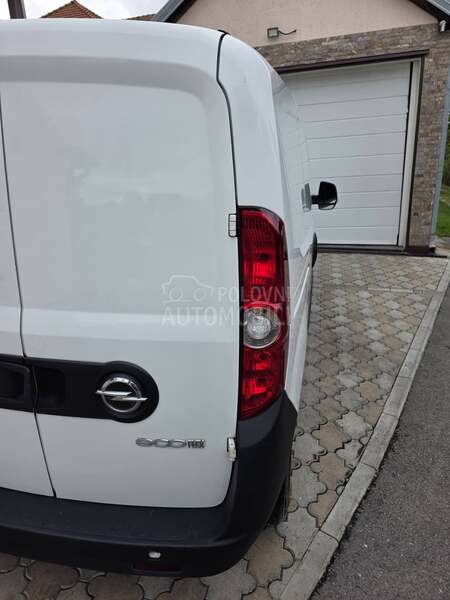Opel Combo 1.3 MJT