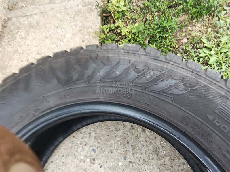 Nokian 205/65 R16 Zimska