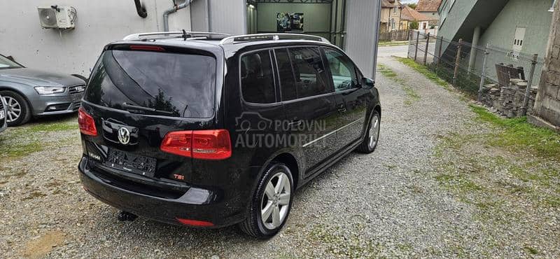 Volkswagen Touran 1,4 TSI HIGHLINE Volkswagen Touran 1,4 TSI HIGHLINE