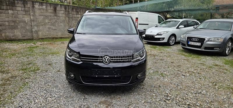 Volkswagen Touran 1,4 TSI HIGHLINE Volkswagen Touran 1,4 TSI HIGHLINE