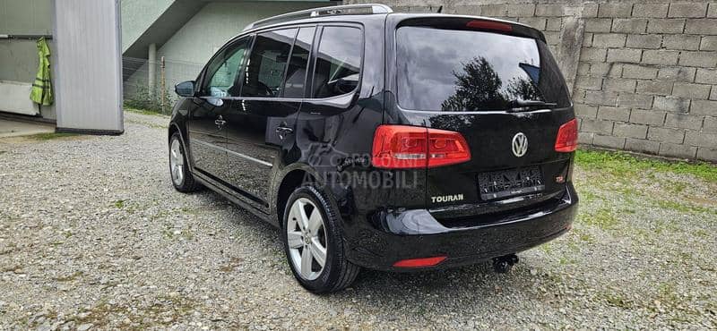 Volkswagen Touran 1,4 TSI HIGHLINE Volkswagen Touran 1,4 TSI HIGHLINE