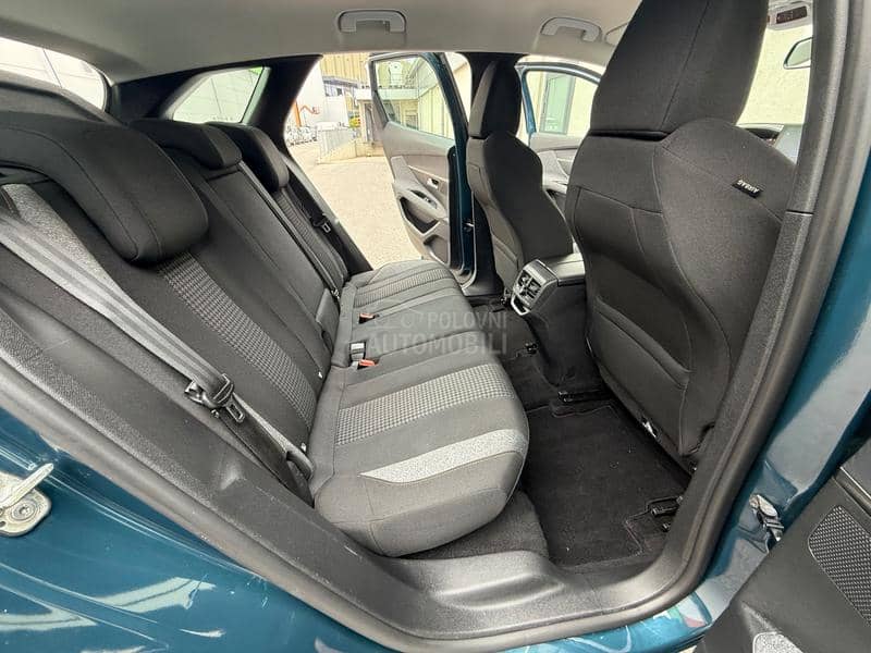 Peugeot 3008 1.5HDI/ACTIVE/AUT