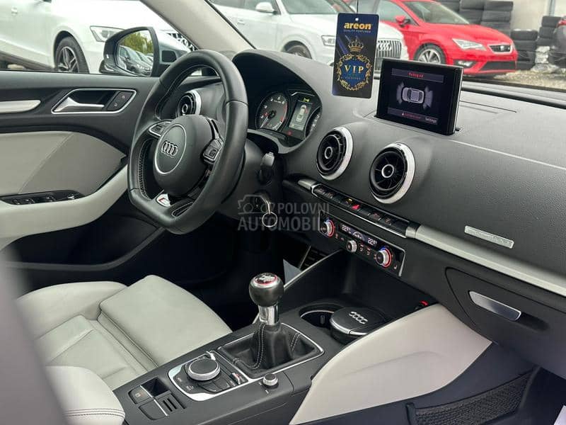 Audi S3 QUATTRO/CH/PAN0