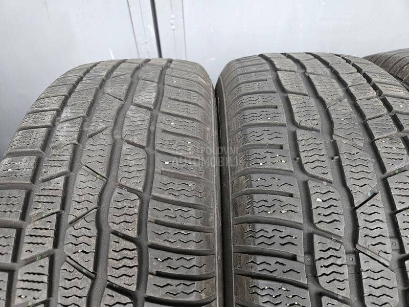 Continental 215/60 R16 Zimska