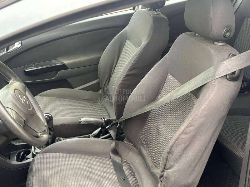 Opel Corsa D 