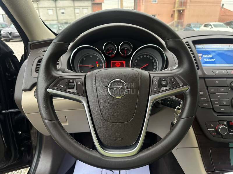 Opel Insignia CH/Sports Tourer