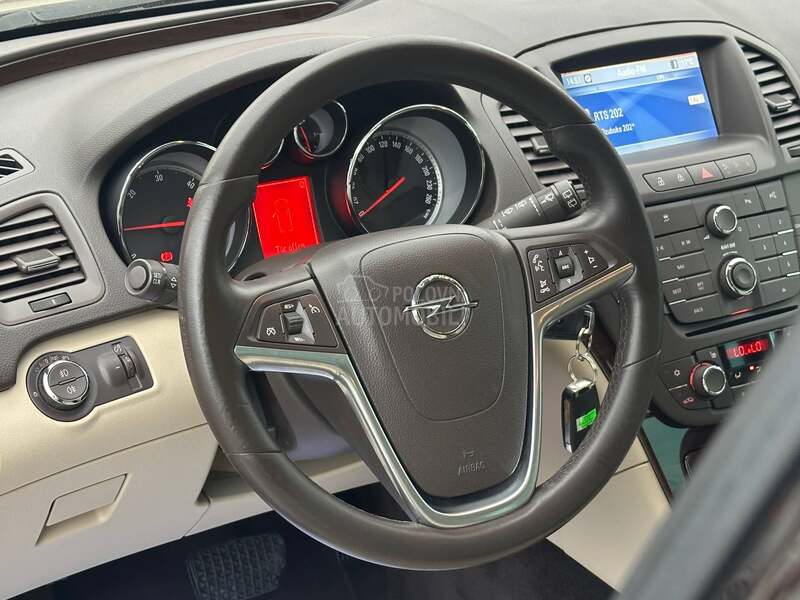 Opel Insignia CH/Sports Tourer