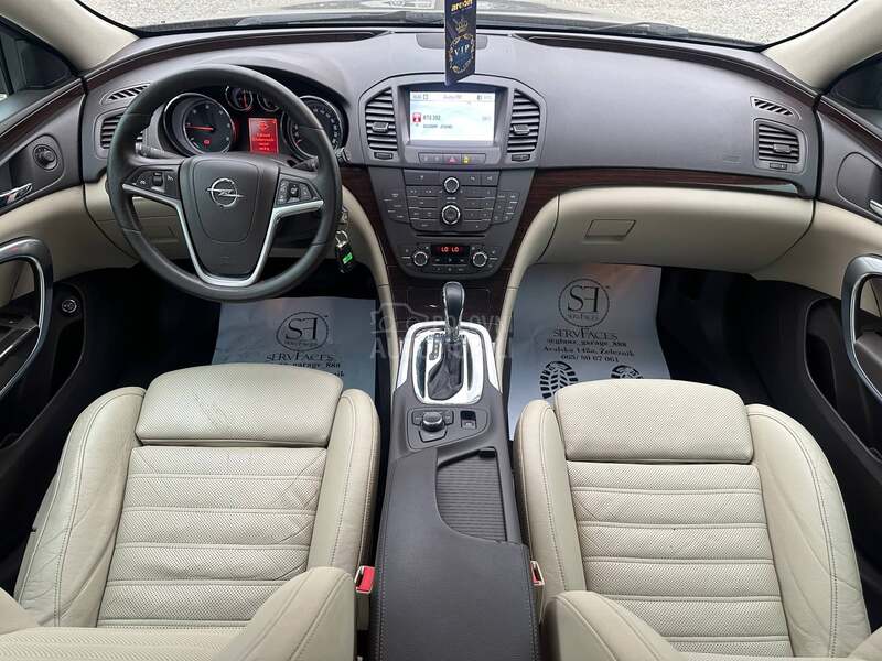 Opel Insignia CH/Sports Tourer