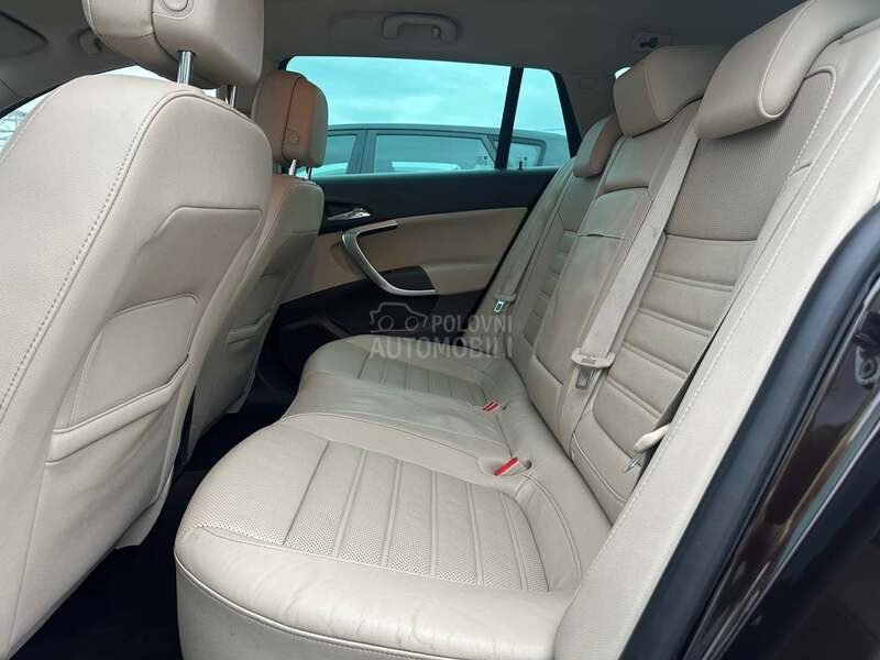 Opel Insignia CH/Sports Tourer
