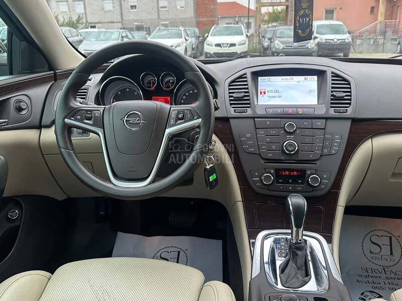 Opel Insignia CH/Sports Tourer