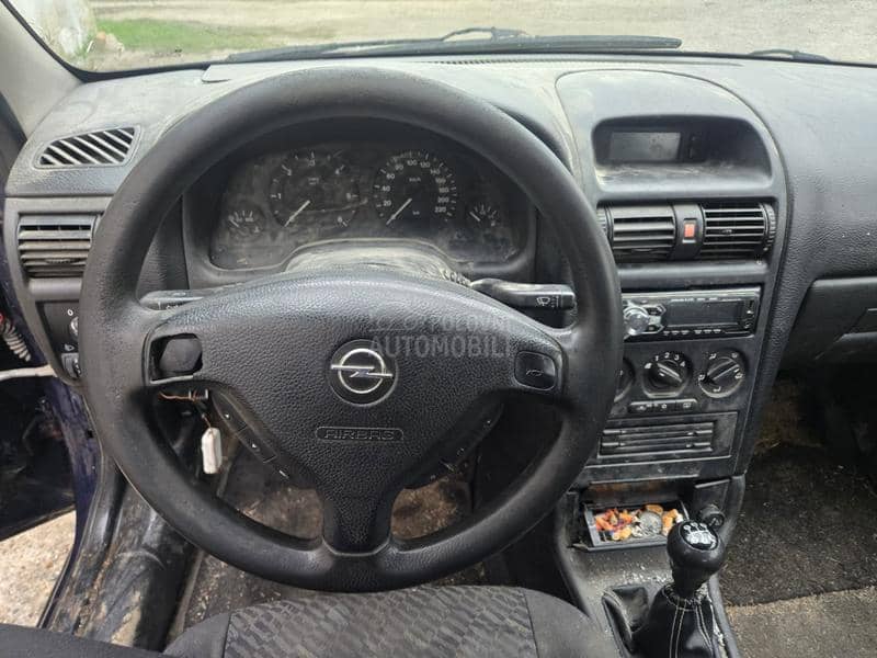 Opel Astra G 2.0