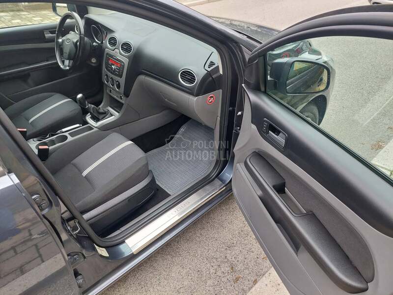 Ford Focus REZERVISAN