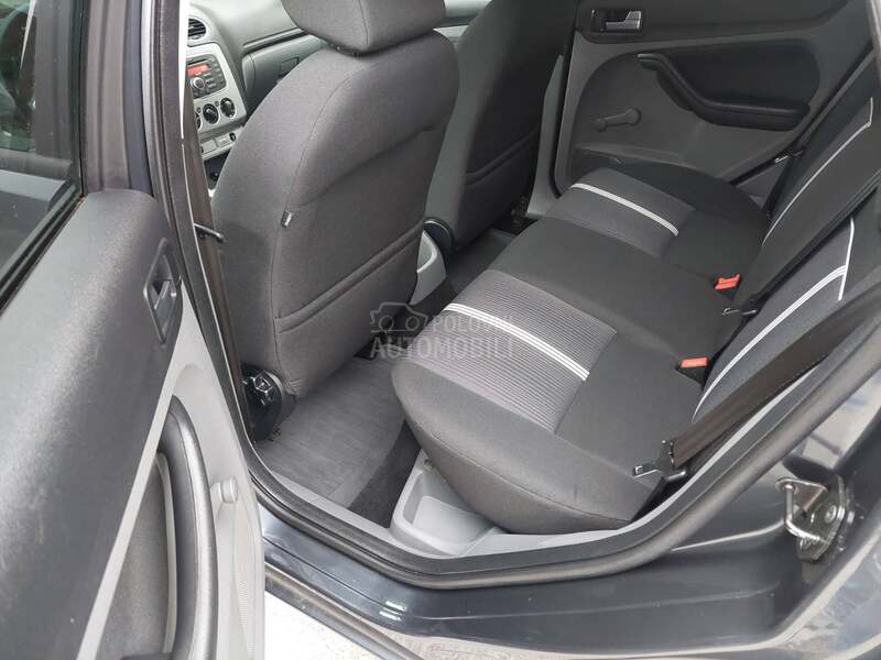 Ford Focus REZERVISAN