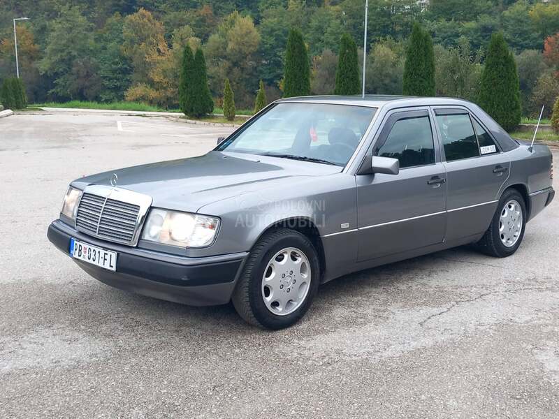 Mercedes Benz E 124 200E