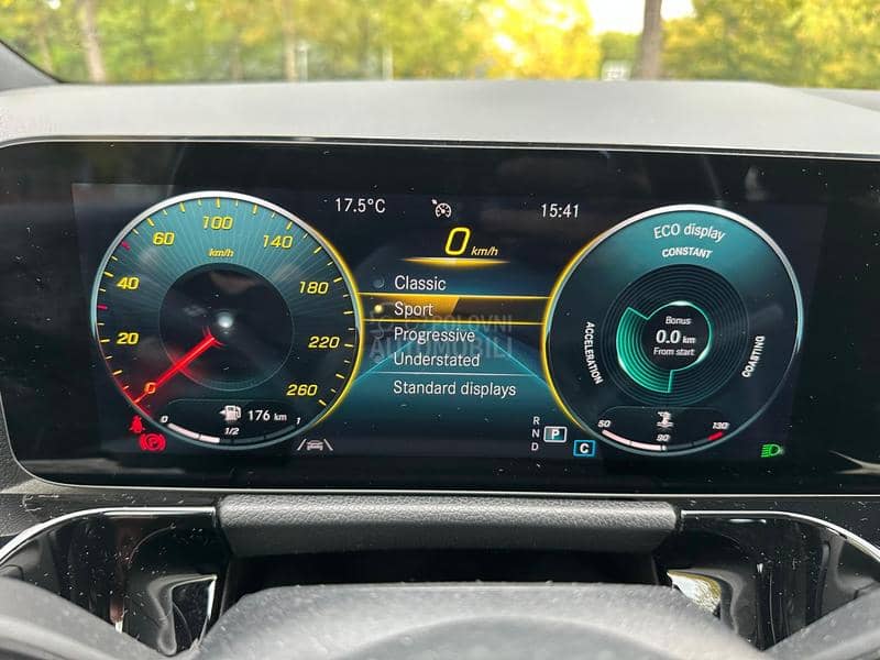 Mercedes Benz GLA 200 