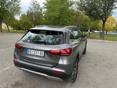Mercedes Benz GLA 200 