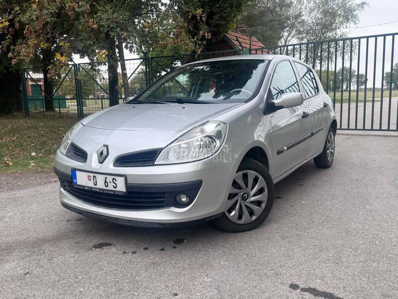 Renault Clio 