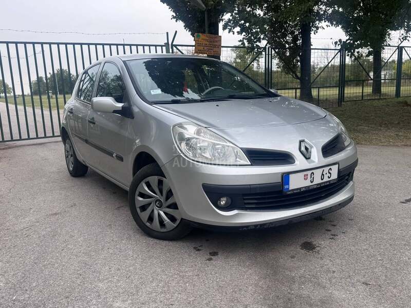 Renault Clio 