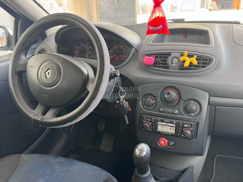 Renault Clio 