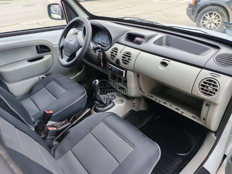 Nissan Kubistar n o v