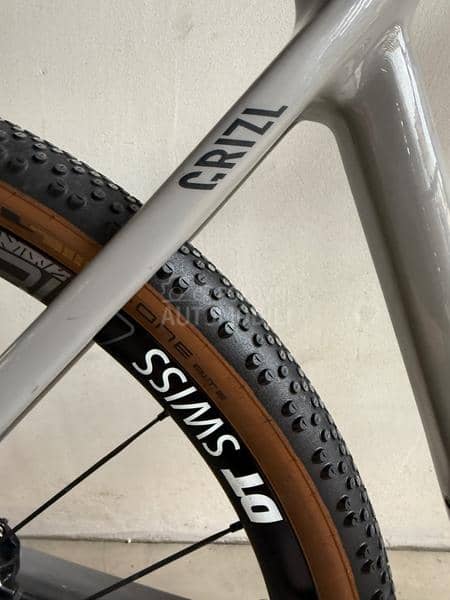 Canyon Grizl CF SL 7 eTap