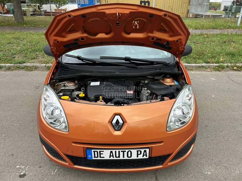 Renault Twingo 1.2 16v B E N Z I N
