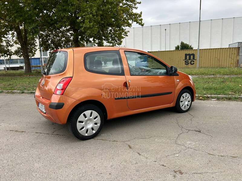 Renault Twingo 1.2 16v B E N Z I N