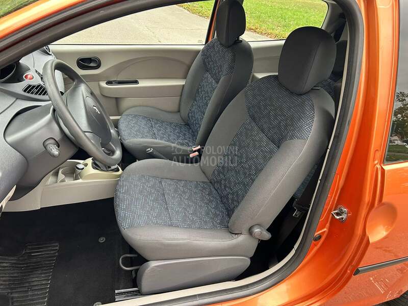 Renault Twingo 1.2 16v B E N Z I N