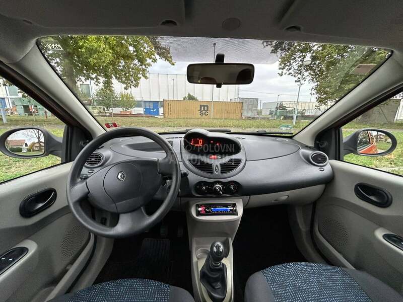 Renault Twingo 1.2 16v B E N Z I N