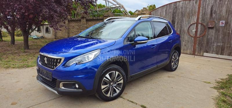 Peugeot 2008 1.2 BEN ALLURE Peugeot 2008 1.2 BEN ALLURE