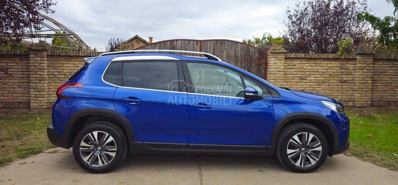 Peugeot 2008 1.2 BEN ALLURE Peugeot 2008 1.2 BEN ALLURE