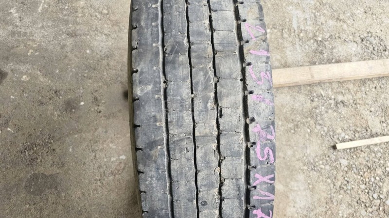 Dunlop 215/75 R17.5 Zimska