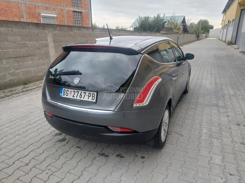 Lancia Delta 2.0 JTD