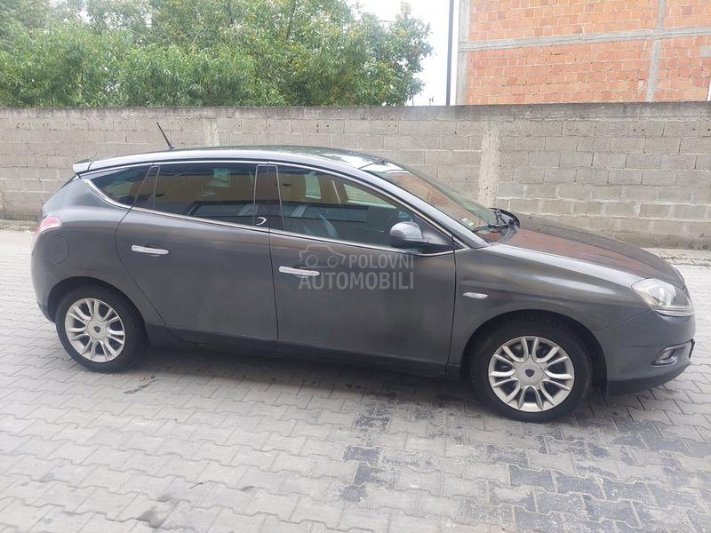 Lancia Delta 2.0 JTD