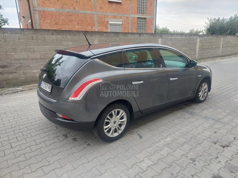 Lancia Delta 2.0 JTD