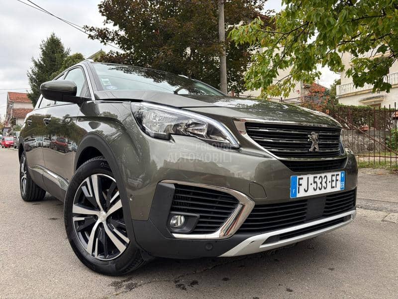 Peugeot 5008 ALLURE/PAN0/0PIS