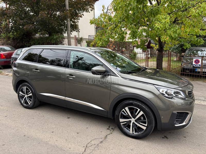 Peugeot 5008 ALLURE/PAN0/0PIS
