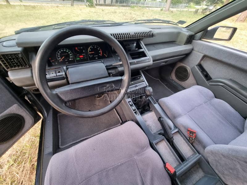 Renault R 25 2.0 GTS