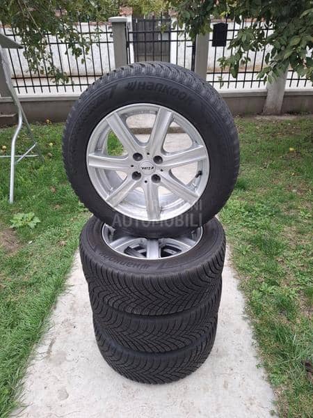 Hankook 225/55 R16 Zimska