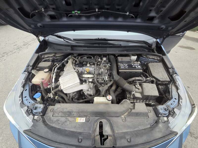 Toyota Corolla 1.2 Turbo Luna