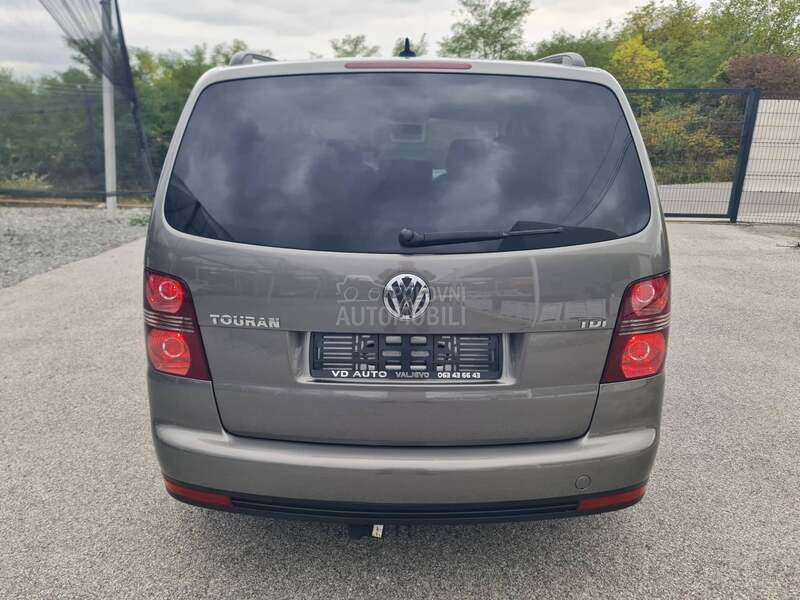 Volkswagen Touran 1.9TDI N E M A C K A
