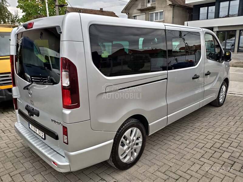 Opel Vivaro LONG 125KS PUTNICKI