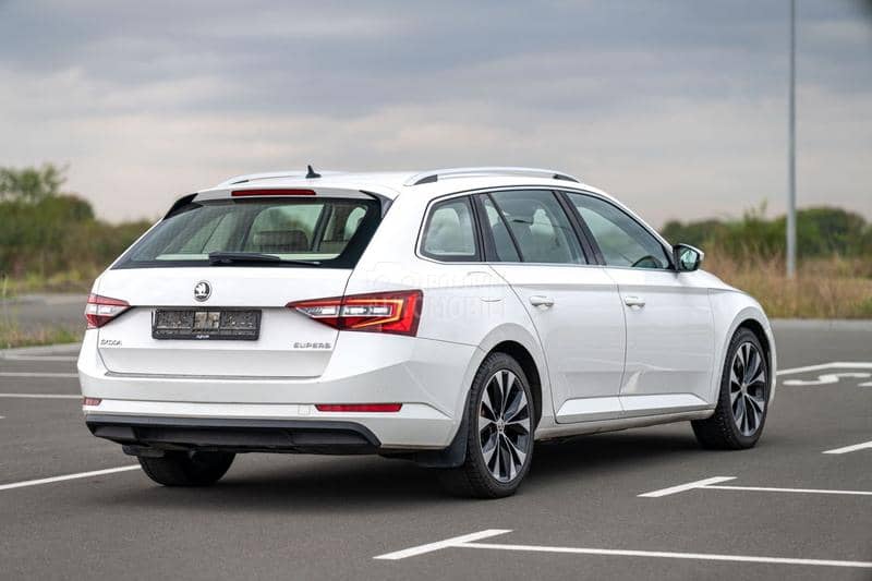 Škoda Superb 1.6TDI/DSG/AMBIENT Škoda Superb 1.6TDI/DSG/AMBIENT
