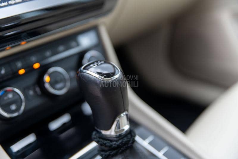 Škoda Superb 1.6TDI/DSG/AMBIENT Škoda Superb 1.6TDI/DSG/AMBIENT