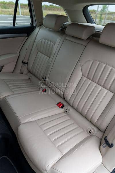 Škoda Superb 1.6TDI/DSG/AMBIENT Škoda Superb 1.6TDI/DSG/AMBIENT